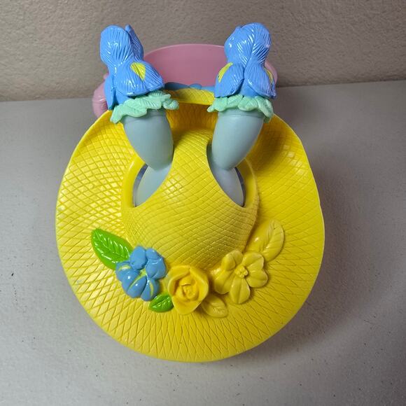 Vintage Tea Bunnies Iris Bouquet The Carrot Cake Bakery Bunny with Hat & Mug - Picture 5 of 9